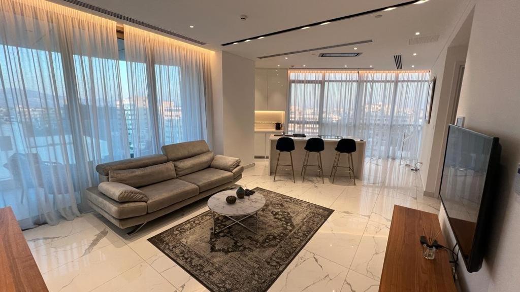 360 Nicosia - 1 Bedroom Luxurious Residence Exteriér fotografie